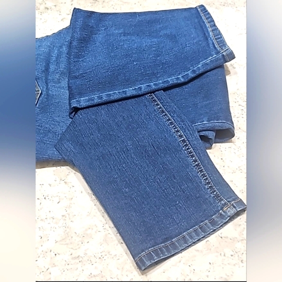 Christopher & Banks Modern Fit Blue Jeans Size 10 - Picture 7 of 10